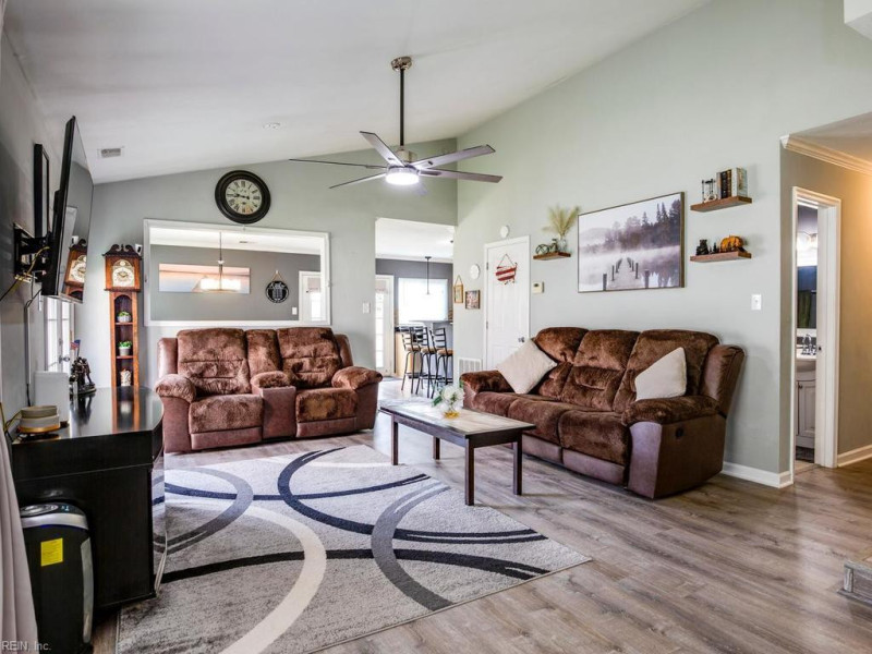 Photo 6 of 30 residential for sale in Virginia Beach virginia