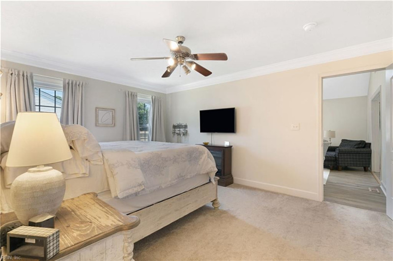 Photo 17 of 33 residential for sale in Hampton virginia