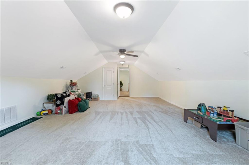 Photo 27 of 33 residential for sale in Hampton virginia