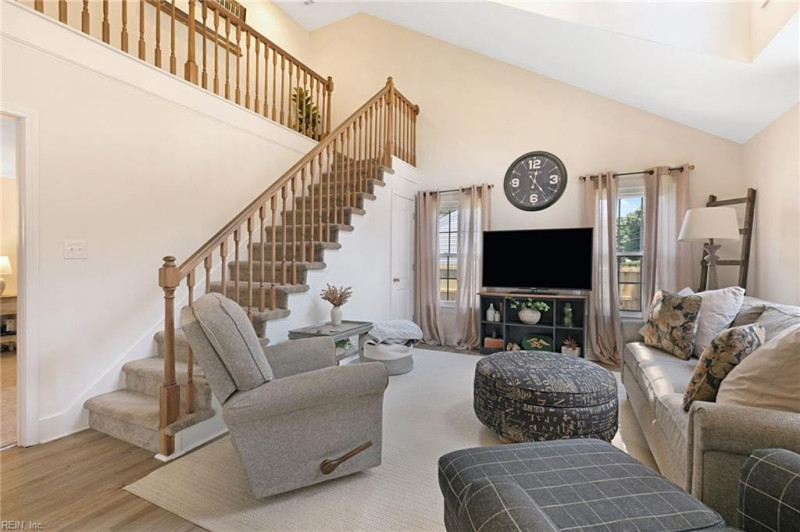 Photo 9 of 33 residential for sale in Hampton virginia