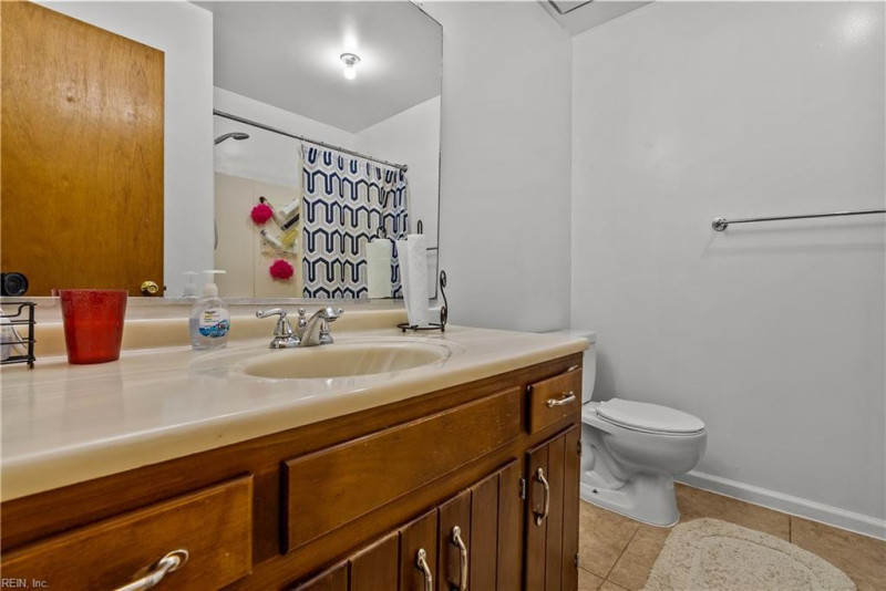 Photo 19 of 29 residential for sale in Hampton virginia