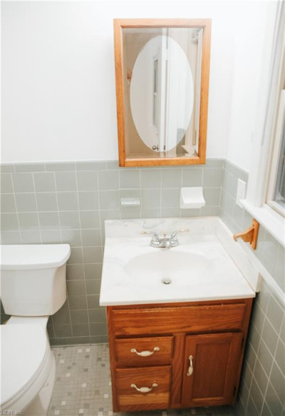 Photo 18 of 25 residential for sale in Norfolk virginia