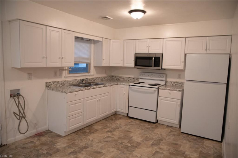 Photo 2 of 25 residential for sale in Norfolk virginia