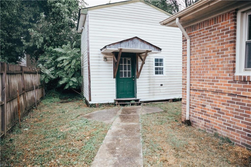Photo 23 of 25 residential for sale in Norfolk virginia