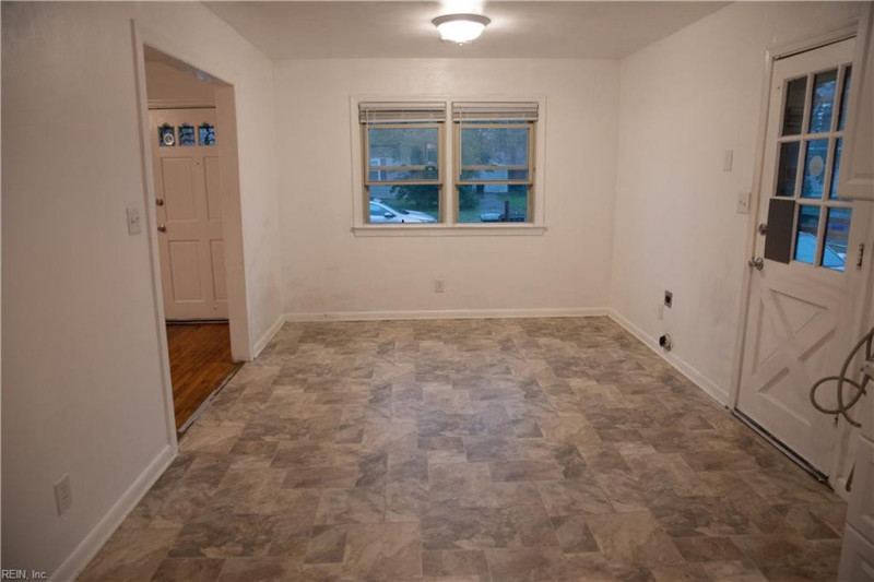 Photo 4 of 25 residential for sale in Norfolk virginia