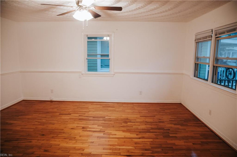 Photo 7 of 25 residential for sale in Norfolk virginia