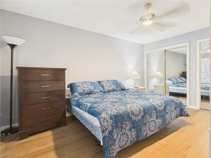 Photo 16 of 39 residential for sale in Virginia Beach virginia
