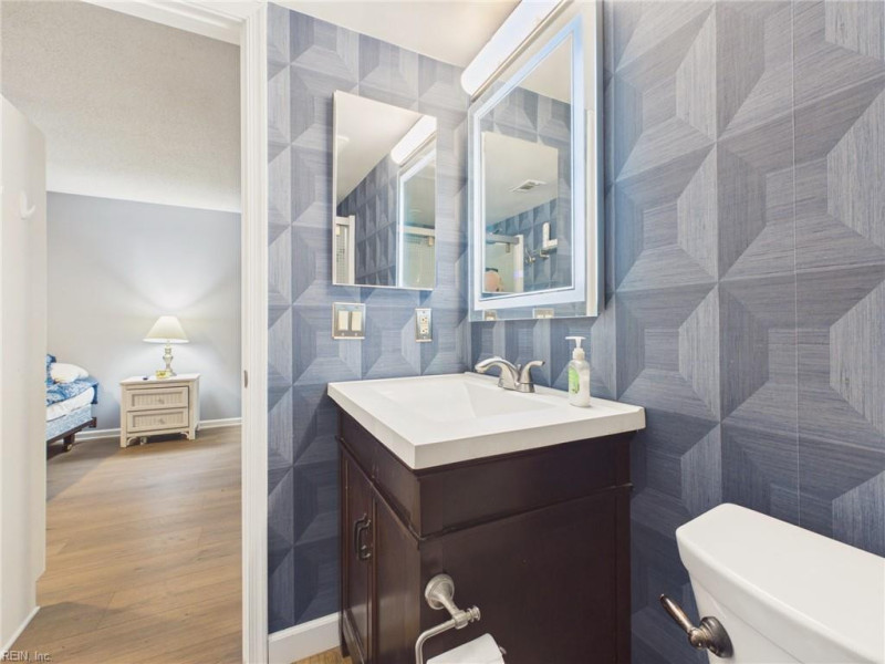 Photo 20 of 39 residential for sale in Virginia Beach virginia