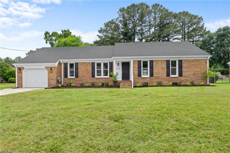 Photo 1 of 26 residential for sale in Chesapeake virginia