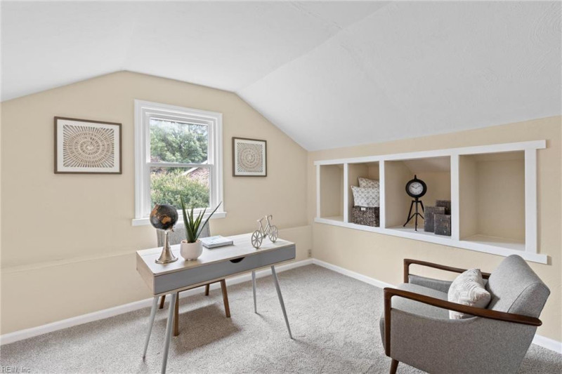 Photo 14 of 26 residential for sale in Chesapeake virginia