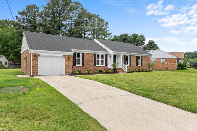 Photo 2 of 26 residential for sale in Chesapeake virginia