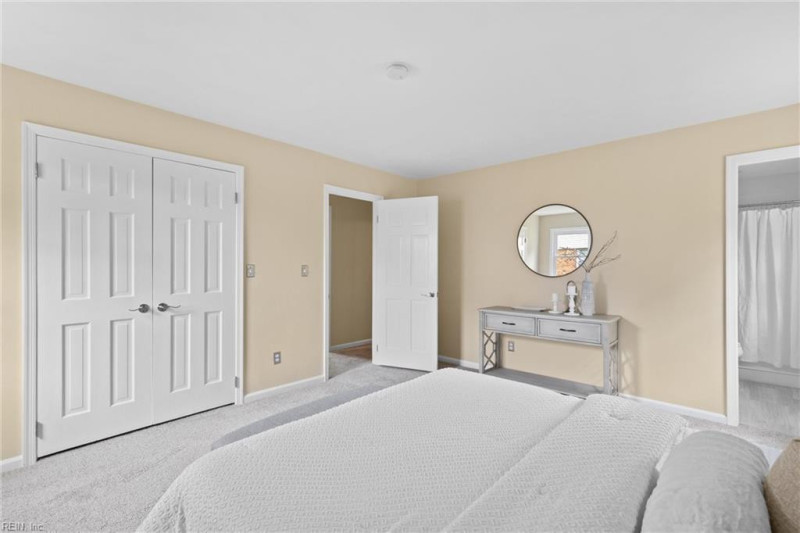 Photo 21 of 26 residential for sale in Chesapeake virginia