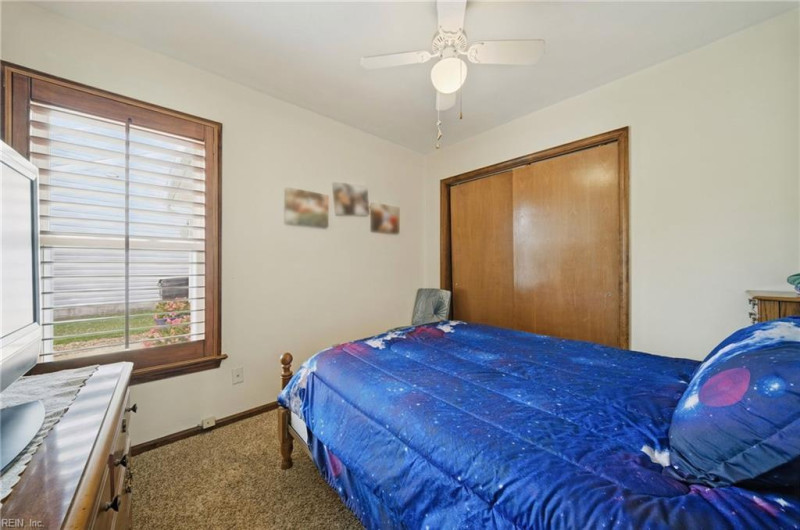Photo 13 of 27 residential for sale in Virginia Beach virginia