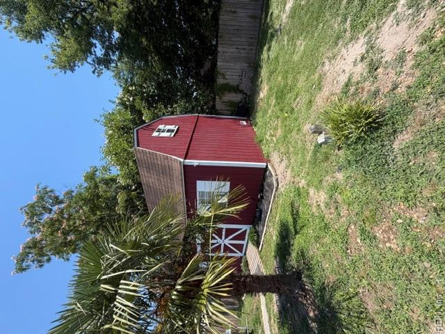 Photo 3 of 4 residential for sale in Hampton virginia
