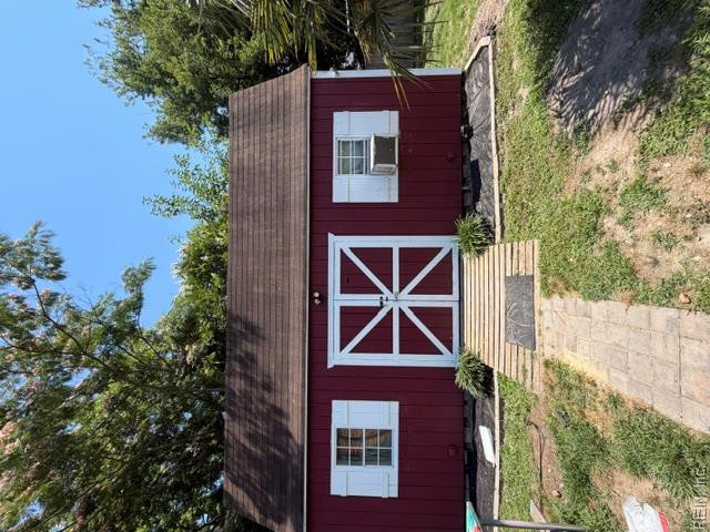 Photo 4 of 4 residential for sale in Hampton virginia