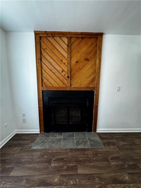 Photo 4 of 16 residential for sale in Virginia Beach virginia