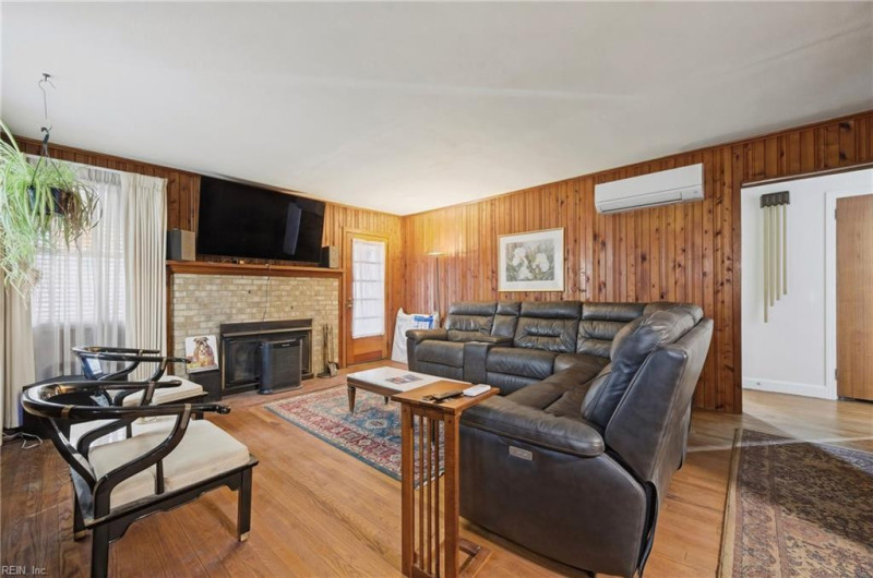Photo 10 of 42 residential for sale in Norfolk virginia Photo 10 of 42 residential for sale in Norfolk virginia