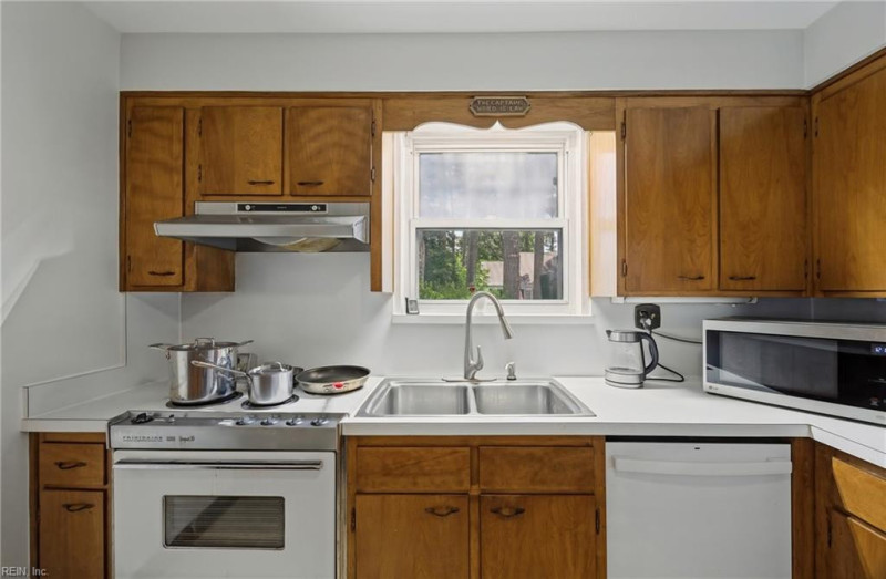 Photo 16 of 42 residential for sale in Norfolk virginia Photo 16 of 42 residential for sale in Norfolk virginia