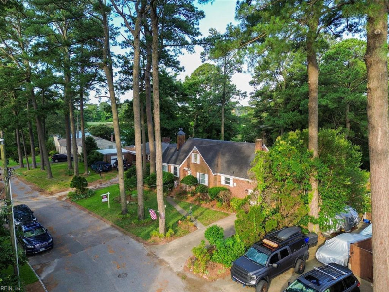 Photo 2 of 42 residential for sale in Norfolk virginia Photo 2 of 42 residential for sale in Norfolk virginia