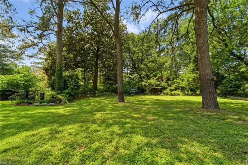 Photo 39 of 42 residential for sale in Norfolk virginia Photo 39 of 42 residential for sale in Norfolk virginia