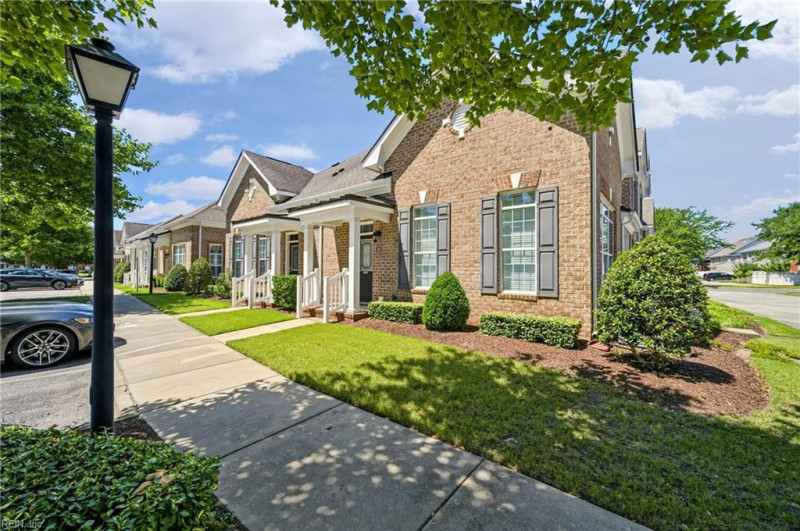 Photo 2 of 20 residential for sale in Chesapeake virginia Photo 2 of 20 residential for sale in Chesapeake virginia