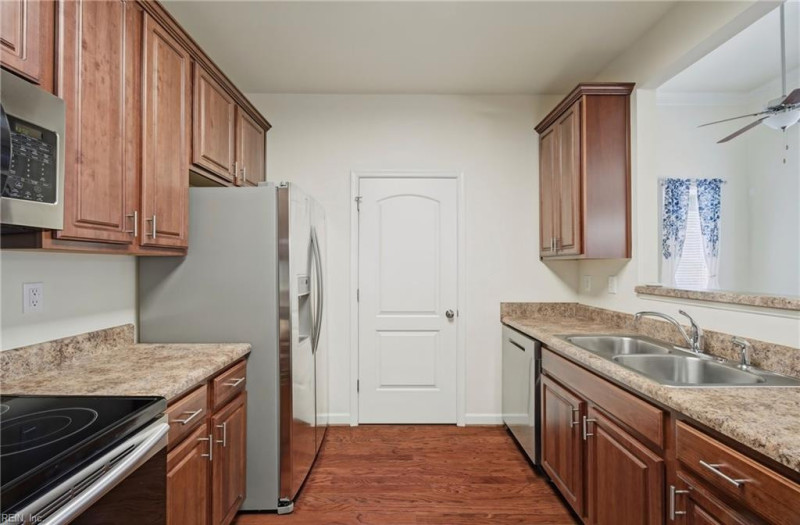 Photo 8 of 20 residential for sale in Chesapeake virginia Photo 8 of 20 residential for sale in Chesapeake virginia