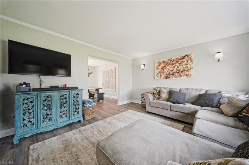 Photo 11 of 39 residential for sale in Virginia Beach virginia