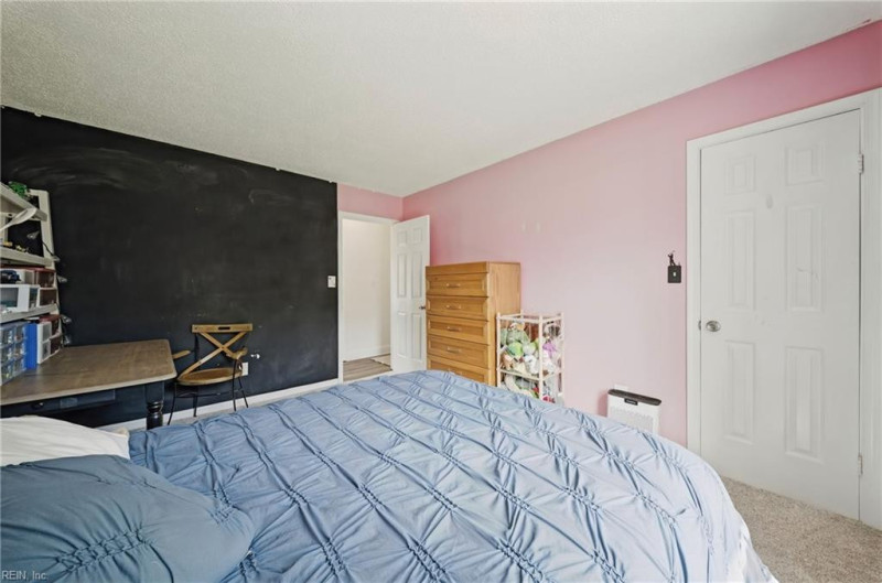 Photo 19 of 39 residential for sale in Virginia Beach virginia
