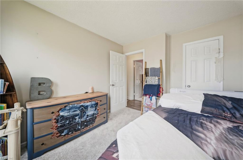 Photo 21 of 39 residential for sale in Virginia Beach virginia