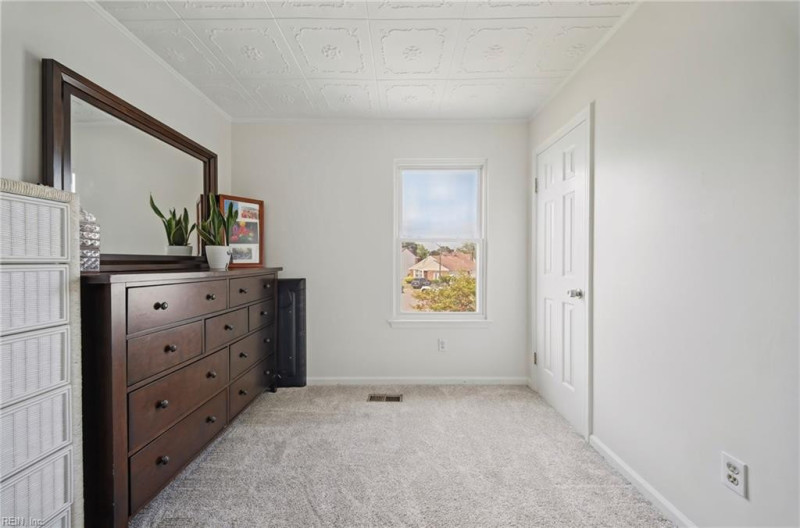 Photo 25 of 39 residential for sale in Virginia Beach virginia