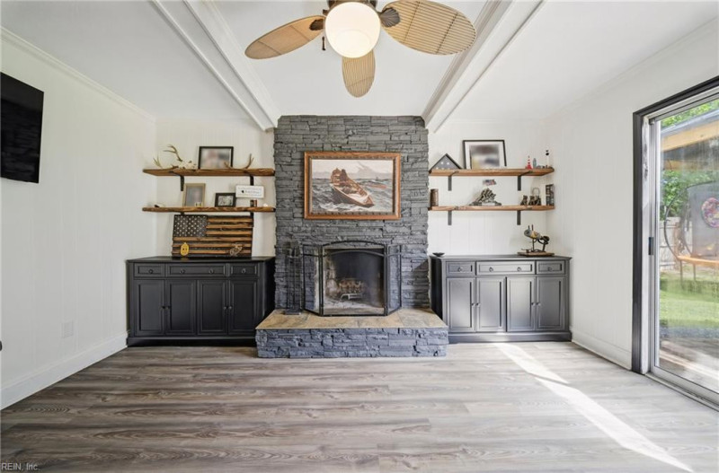Photo 31 of 39 residential for sale in Virginia Beach virginia