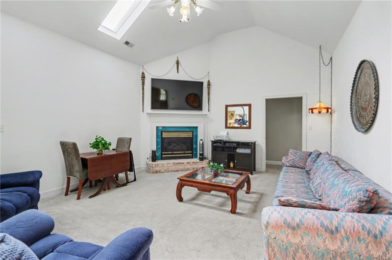 Photo 14 of 37 residential for sale in Chesapeake virginia Photo 14 of 37 residential for sale in Chesapeake virginia