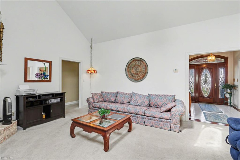 Photo 18 of 37 residential for sale in Chesapeake virginia Photo 18 of 37 residential for sale in Chesapeake virginia