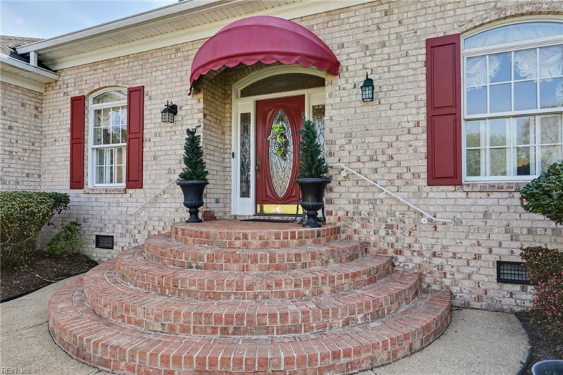 Photo 7 of 37 residential for sale in Chesapeake virginia Photo 7 of 37 residential for sale in Chesapeake virginia