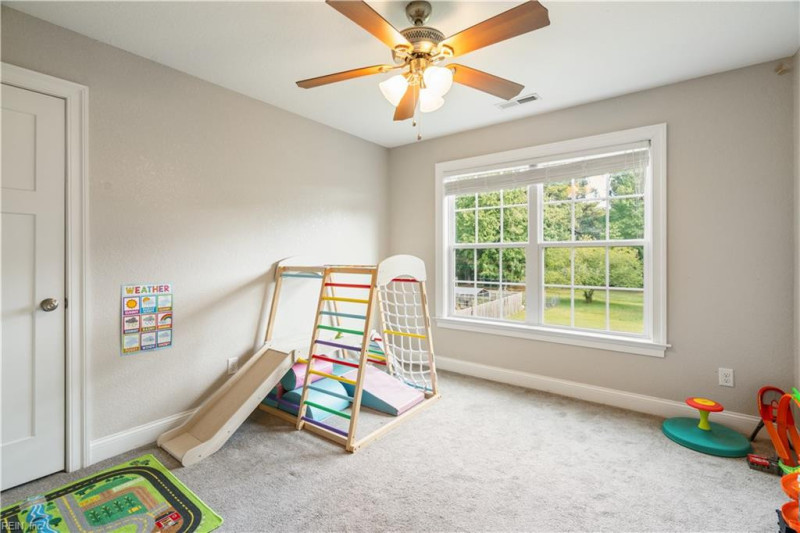 Photo 27 of 40 residential for sale in Suffolk virginia