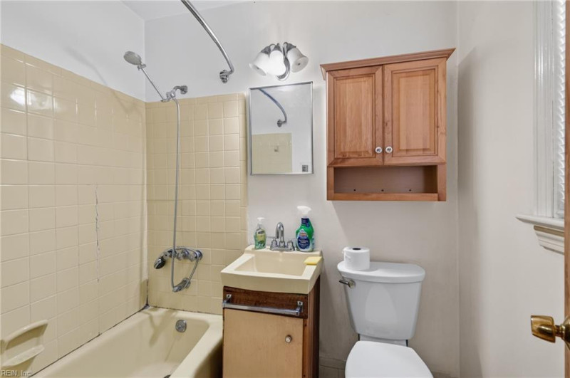 Photo 25 of 28 residential for sale in Hampton virginia