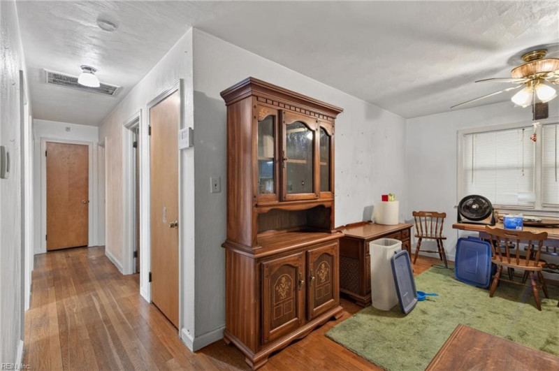 Photo 8 of 28 residential for sale in Hampton virginia