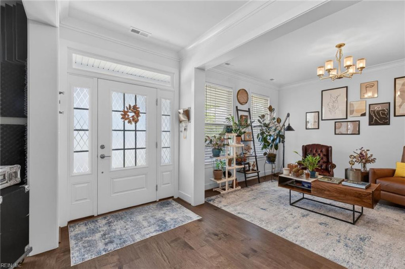 Photo 12 of 42 residential for sale in Virginia Beach virginia