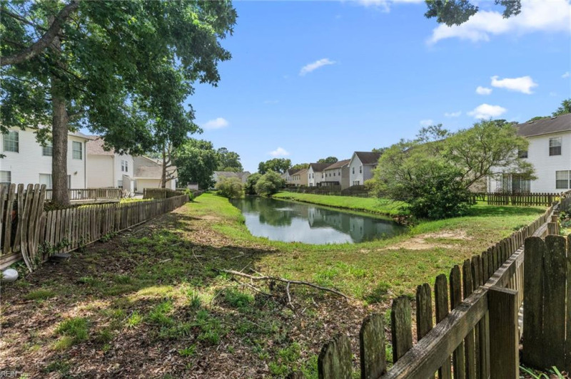 Photo 3 of 31 residential for sale in Newport News virginia