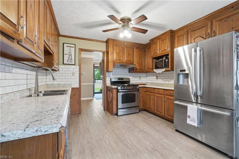Photo 14 of 50 residential for sale in Poquoson virginia Photo 14 of 50 residential for sale in Poquoson virginia