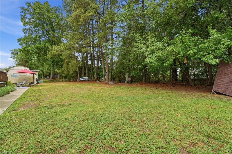 Photo 45 of 50 residential for sale in Poquoson virginia Photo 45 of 50 residential for sale in Poquoson virginia