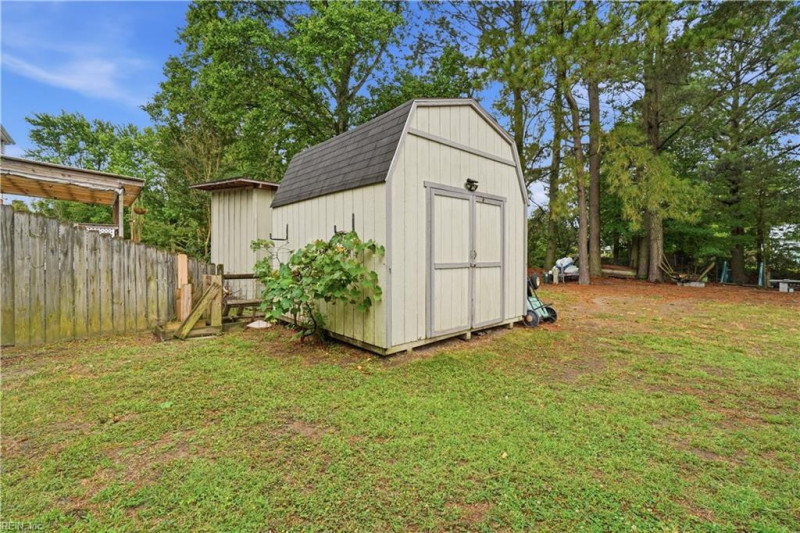 Photo 48 of 50 residential for sale in Poquoson virginia Photo 48 of 50 residential for sale in Poquoson virginia