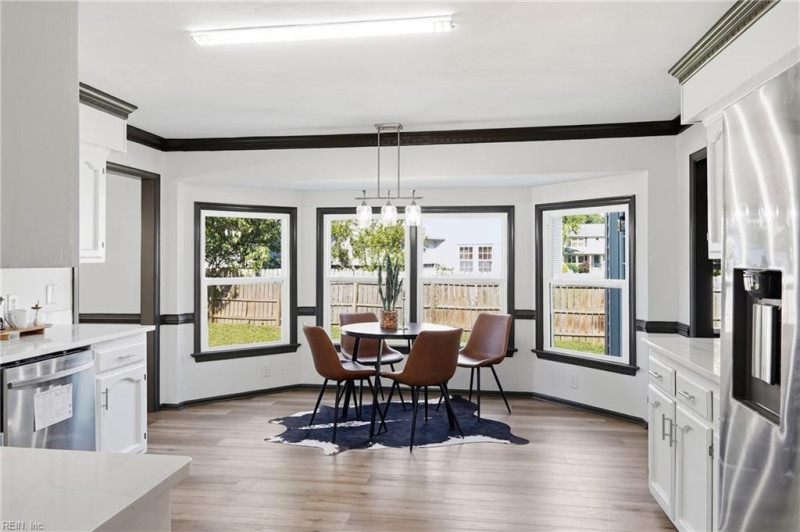 Photo 8 of 31 residential for sale in Virginia Beach virginia