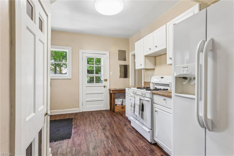 Photo 13 of 40 residential for sale in Newport News virginia Photo 13 of 40 residential for sale in Newport News virginia