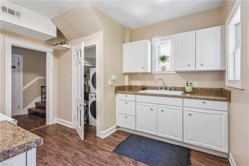 Photo 9 of 40 residential for sale in Newport News virginia Photo 9 of 40 residential for sale in Newport News virginia