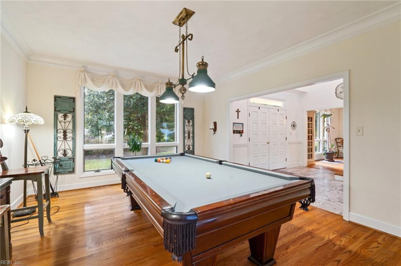 Photo 17 of 50 residential for sale in Virginia Beach virginia