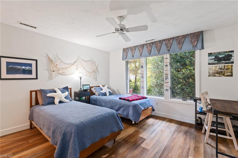 Photo 24 of 50 residential for sale in Virginia Beach virginia
