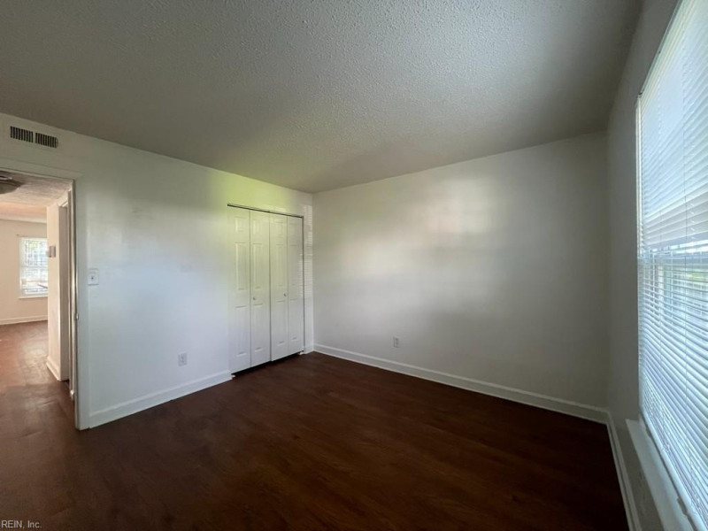 Photo 16 of 17 residential for sale in Virginia Beach virginia