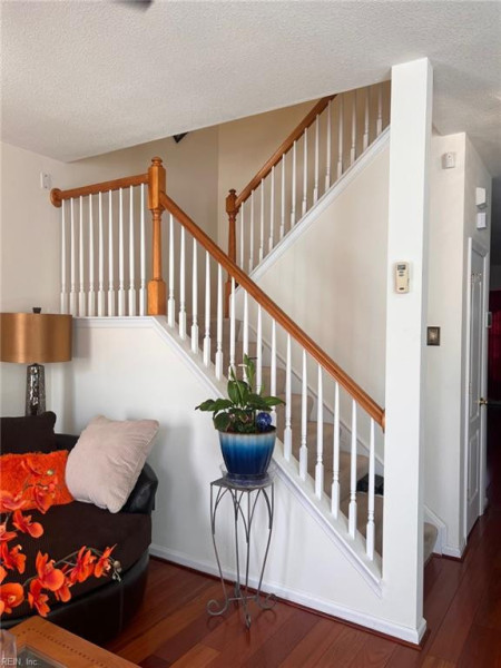 Photo 19 of 40 residential for sale in Suffolk virginia