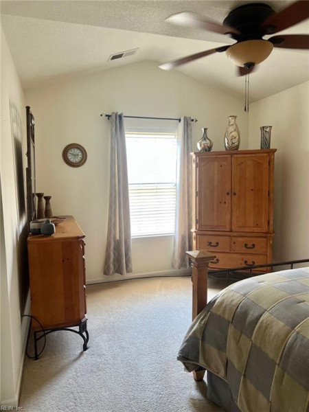 Photo 32 of 40 residential for sale in Suffolk virginia